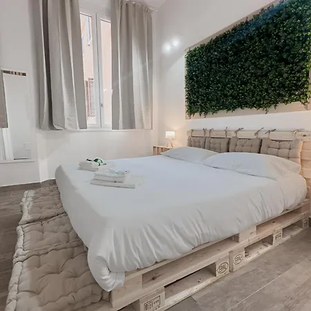Apartmán Realkasa Galliera & *
